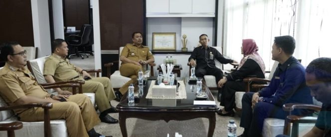 
					Bupati Audiensi Bersama Pengadilan Agama Muaradua, Bahas Progran Monev Terkait Perlindungan Perempuan dan Anak