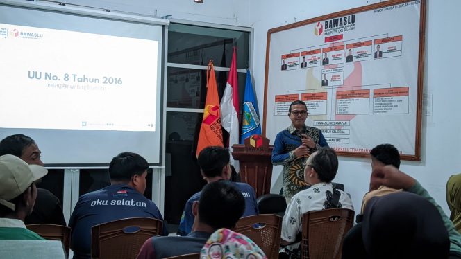 
					Komang Beri Pemahaman Tentang Pemilihan Umum kepada Penyandang Disabilitas