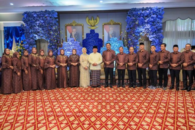 
					Bupati OKU Selatan Bersama Jajaran Silaturahmi Hari Raya di Lingkungan FORKOPIMDA Sumsel